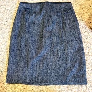 *BRAND NEW* Express - skirt